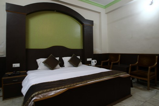 Hotel Dolphin
